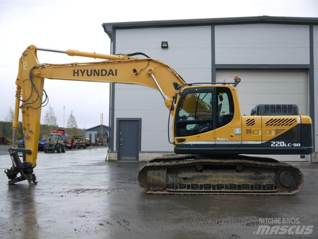 Hyundai R 220 LC-9A حفارات زحافة