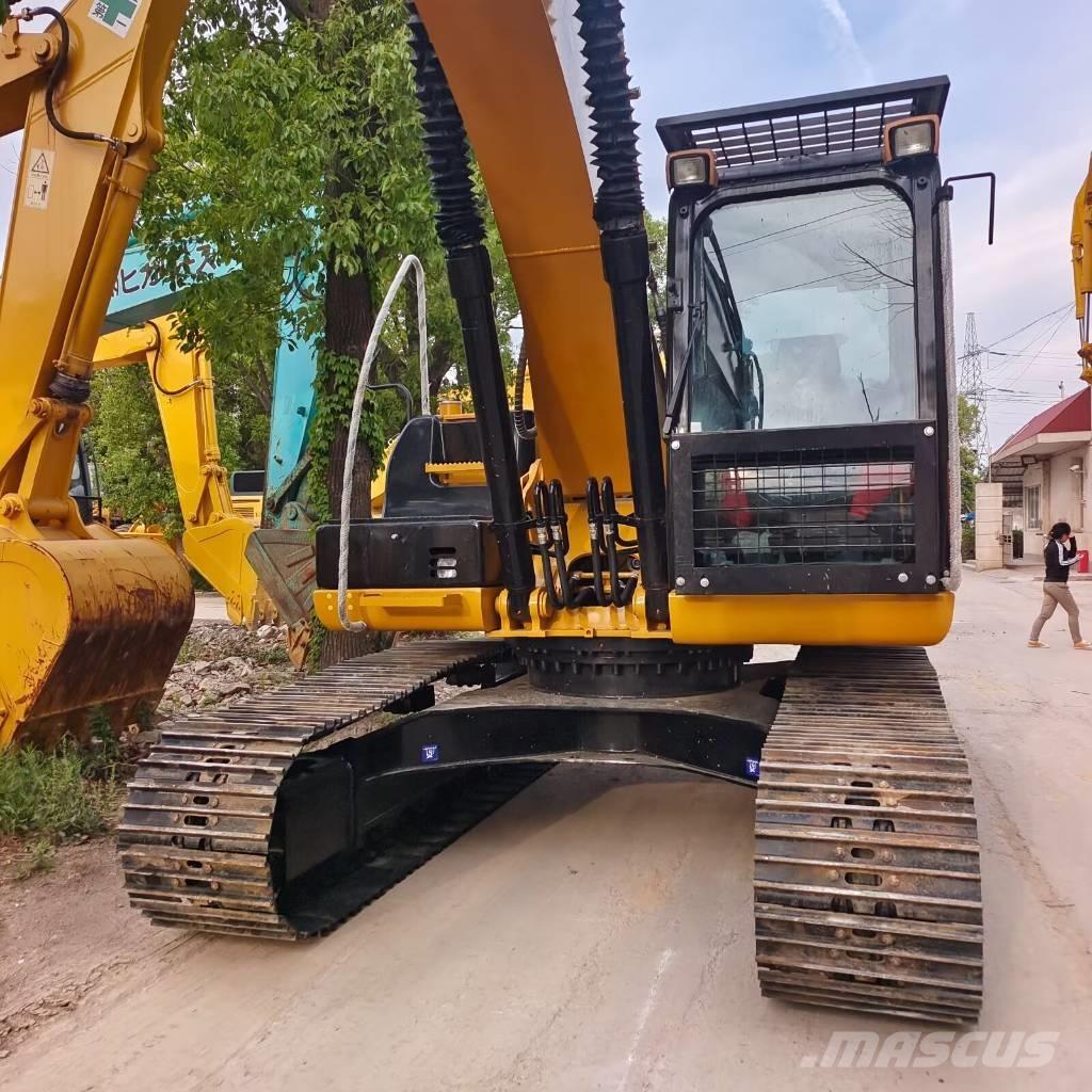 CAT 324D2L حفارات زحافة