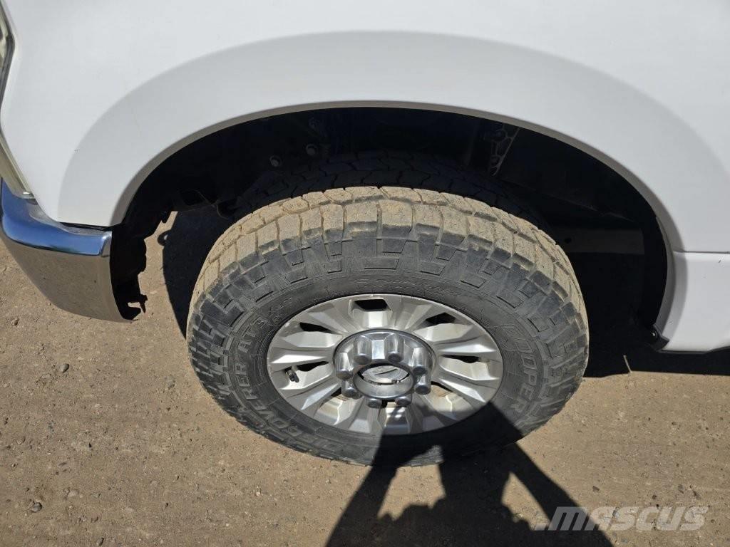 Ford F 250 FX4 أخرى
