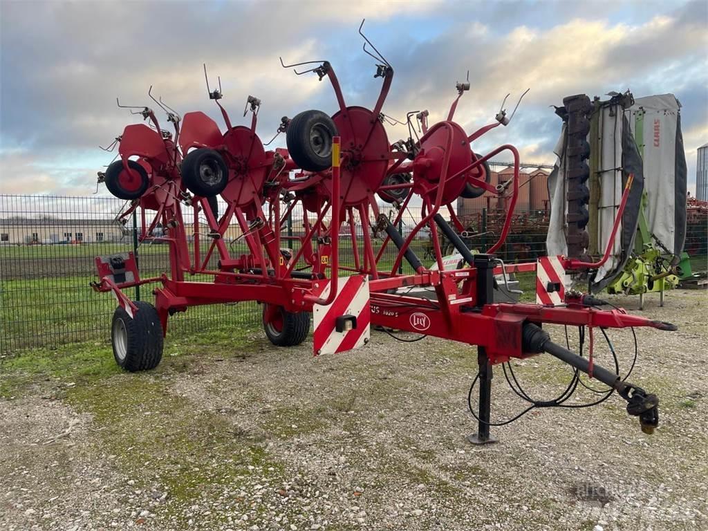 Lely Lotus 1020 S مكابس وميبسات التبن