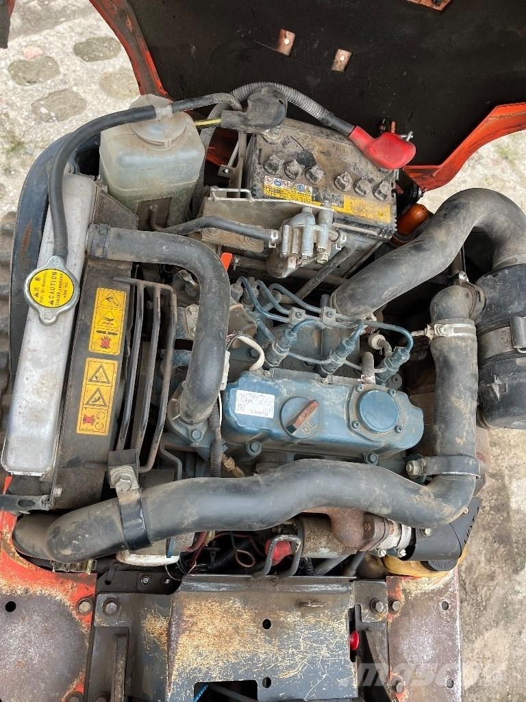 Kubota U10-3 حفارات صغيرة أقل من 7 طن (حفارات صغيرة)