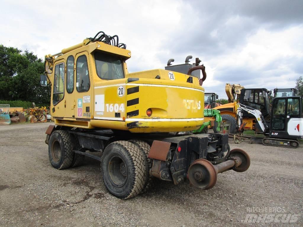 Atlas 1604 ZW حفارات بعجل