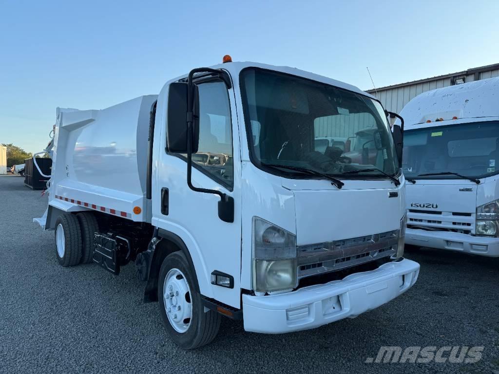 Isuzu NRR شاحنات المخلفات