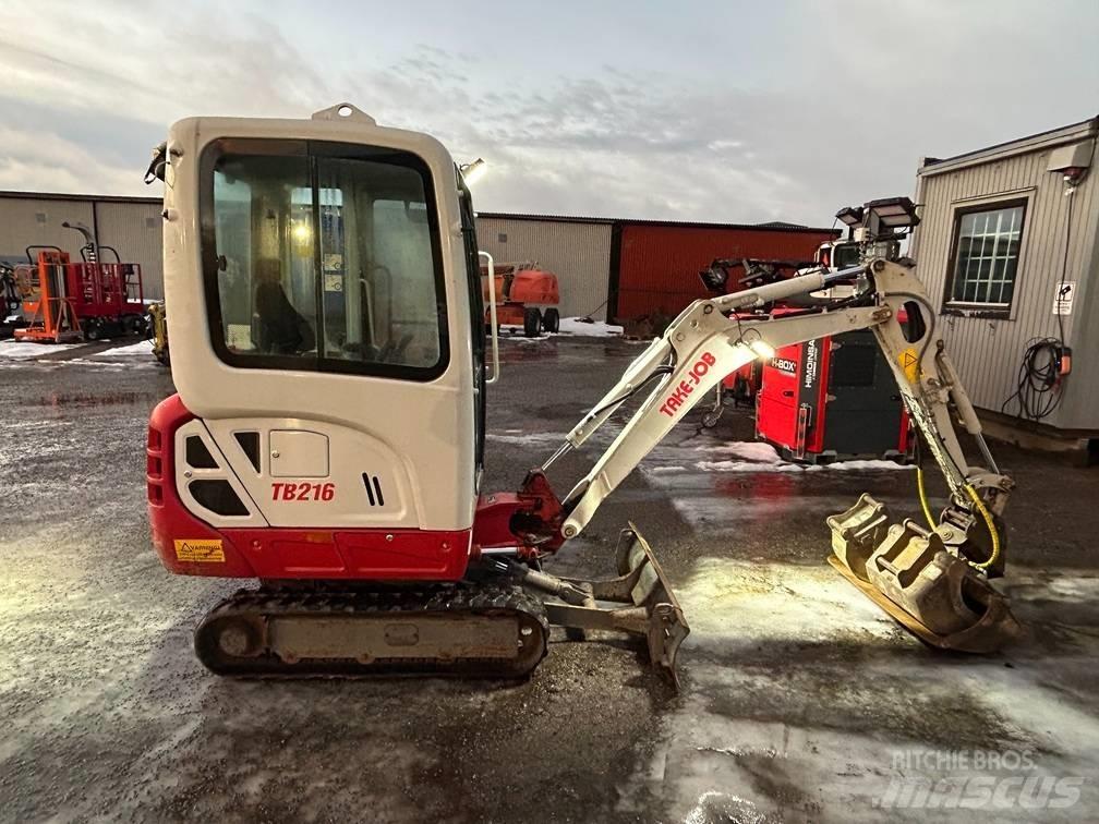 Takeuchi TB 216 حفارات صغيرة أقل من 7 طن (حفارات صغيرة)