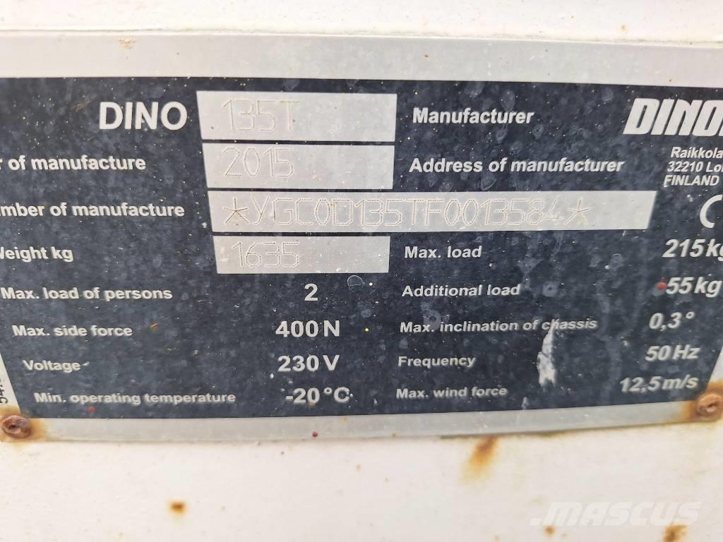 Dino 135 T المنصات الهوائية المثبتة على مقطورة