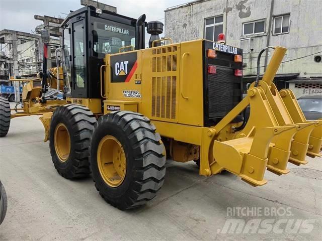 CAT 140 K معدات تمهيد الطرق