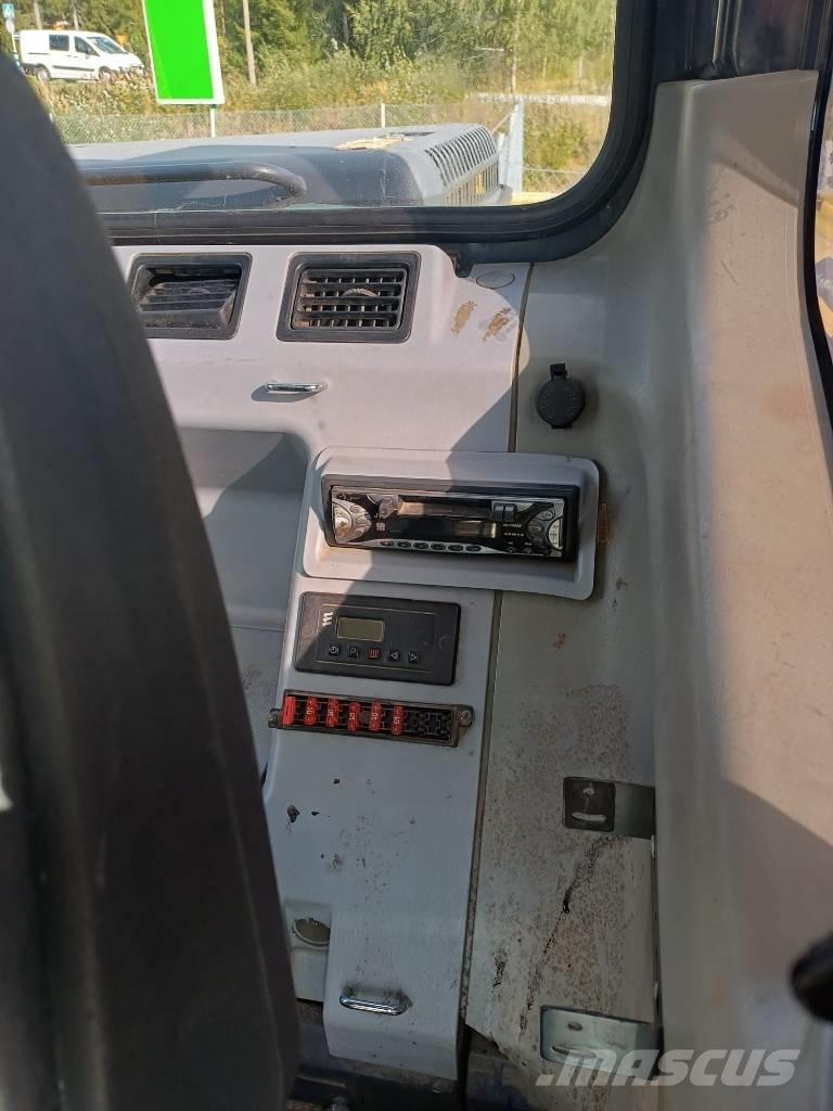 Komatsu PW 160-7-4x4 حفارات بعجل