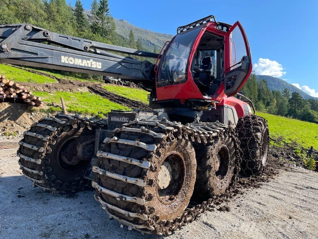 Komatsu 951 حصادات