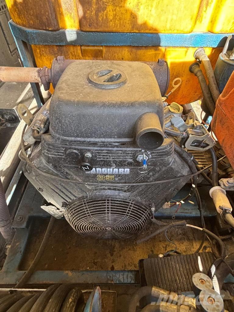 Peugeot Boxer شاحنة مقفلة