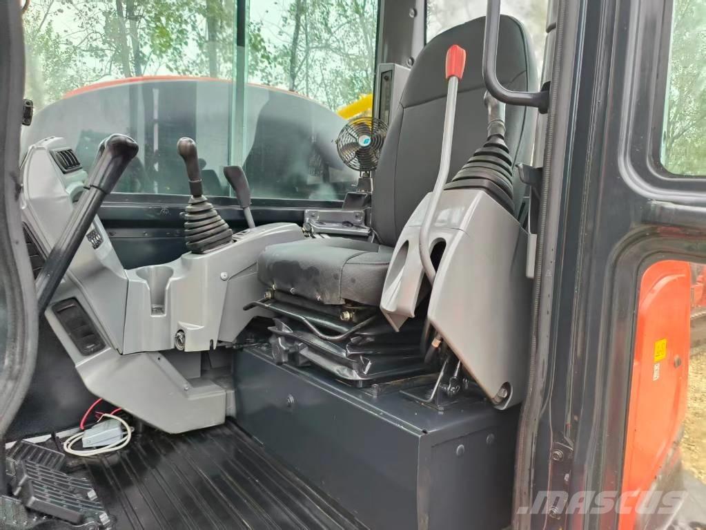 Kubota KX 165 حفارات صغيرة أقل من 7 طن (حفارات صغيرة)