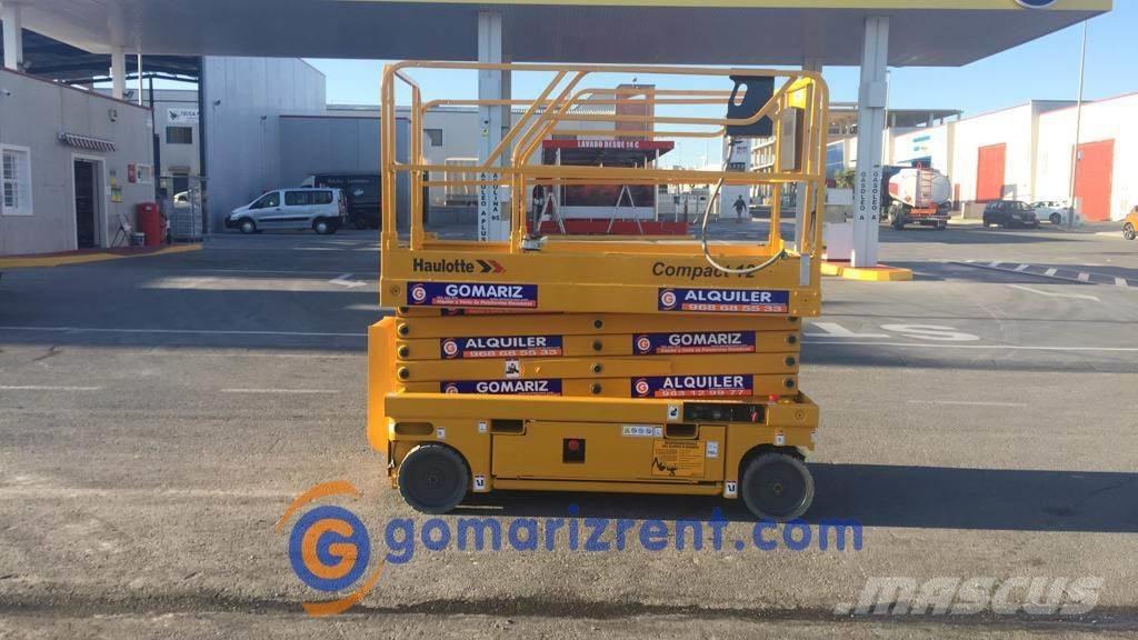 Haulotte Compact 12 رافعات مقصية الشكل