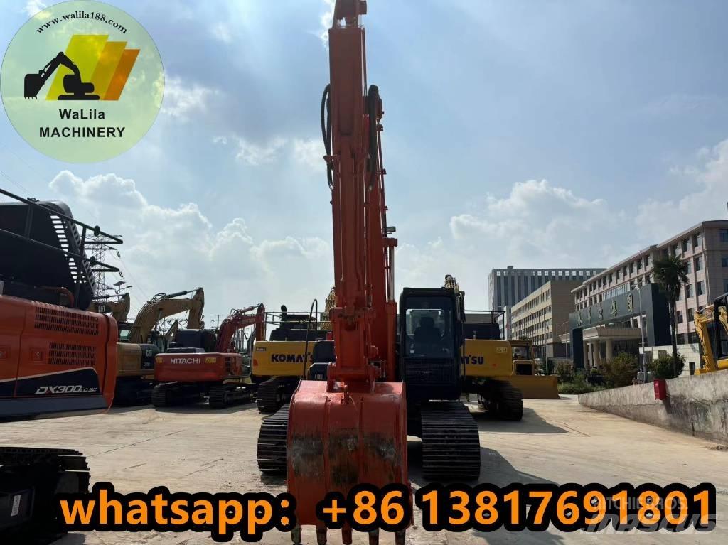 Hitachi ZX 210 حفارات زحافة