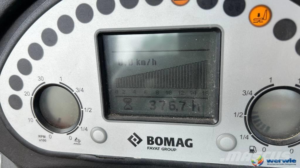 Bomag BW177D-5 مداحل أحادية الأسطوانة