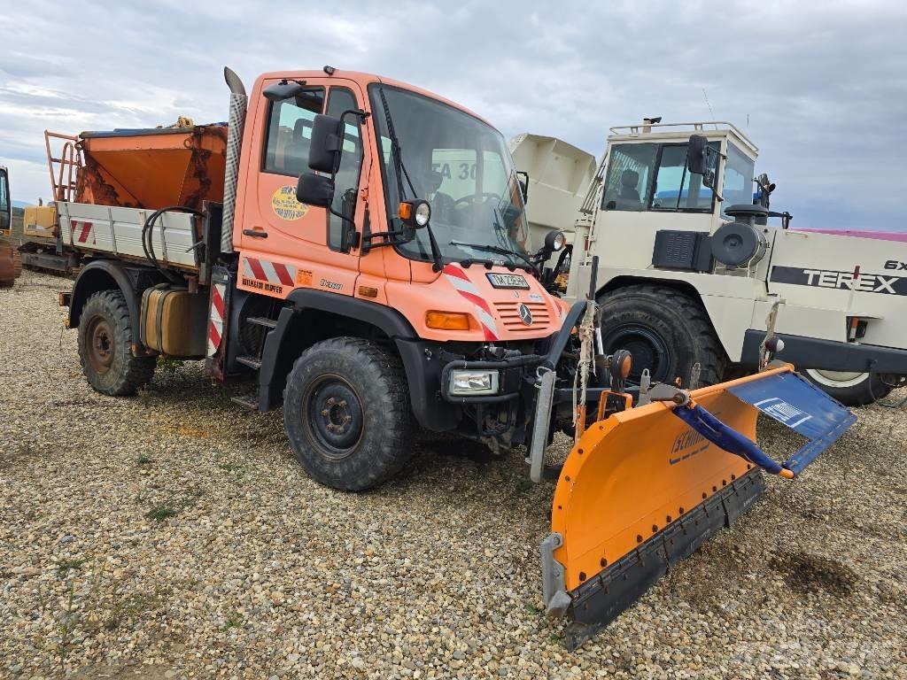Unimog U300 ماكينات منفعة عامة