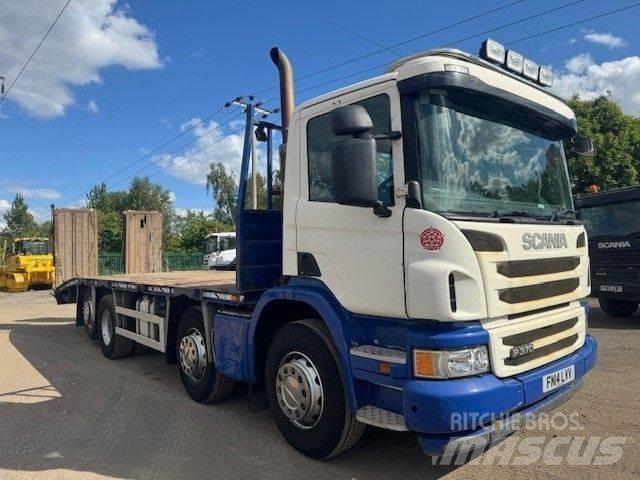 Scania P 370 شاحنات مسطحة / أوناش