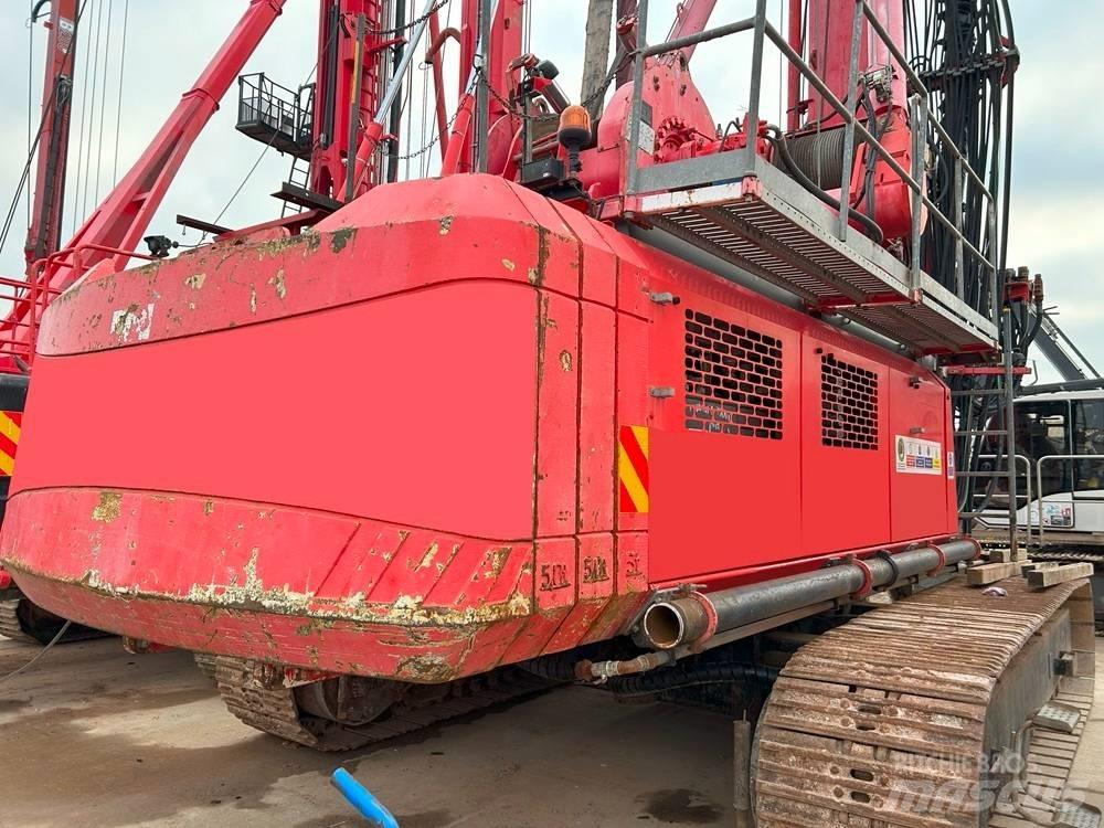 Soilmec SF65 منصات دق خوازيق