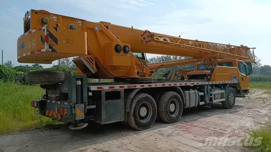 XCMG QY25K5C رافعات صالحة لكل أنواع الطرق