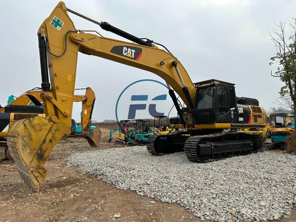 CAT 336 D حفارات زحافة