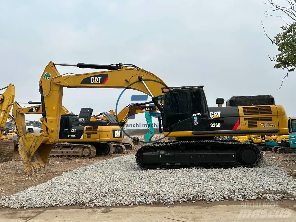 CAT 336 D حفارات زحافة