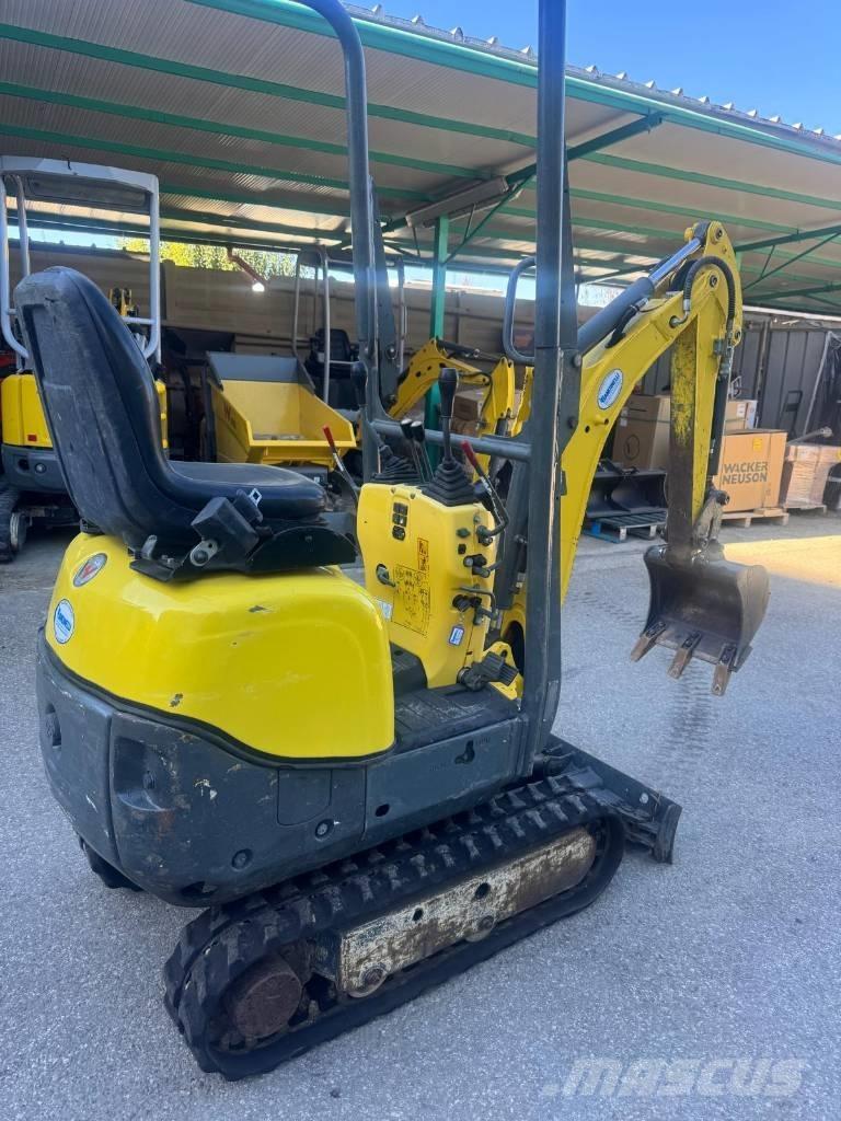 Wacker Neuson 803 حفارات زحافة