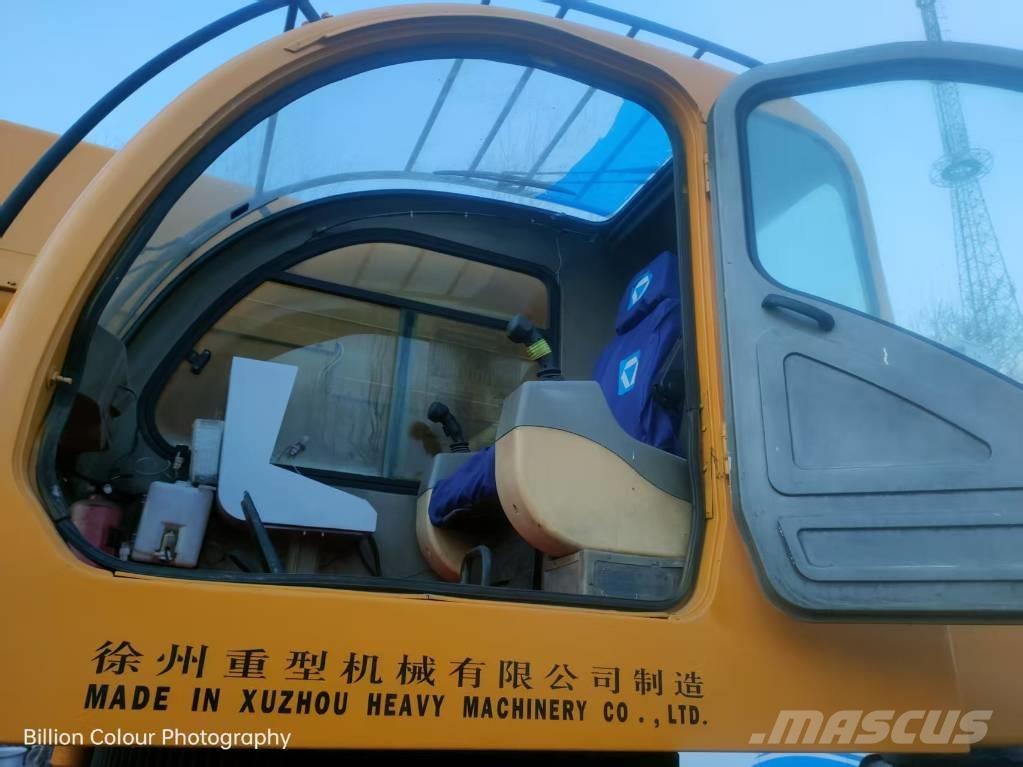XCMG QY 70 K رافعات صالحة لكل أنواع الطرق
