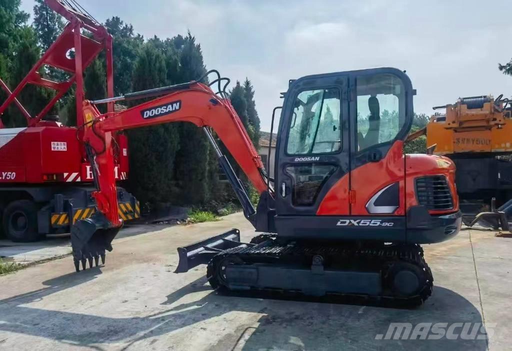 Doosan DH 55 حفارات صغيرة أقل من 7 طن (حفارات صغيرة)