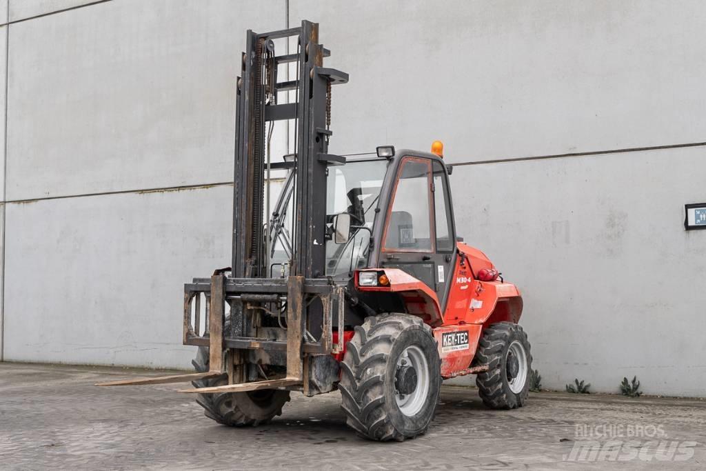 Manitou M 30-4 شاحنات الديزل