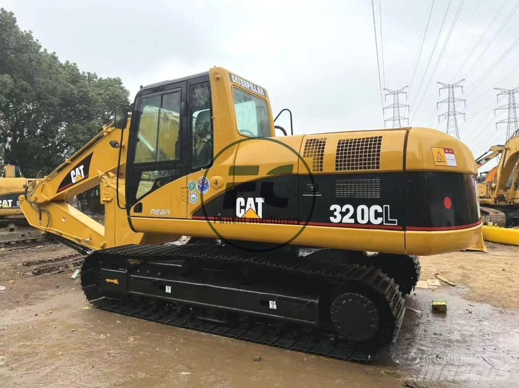 CAT 320 C L حفارات زحافة