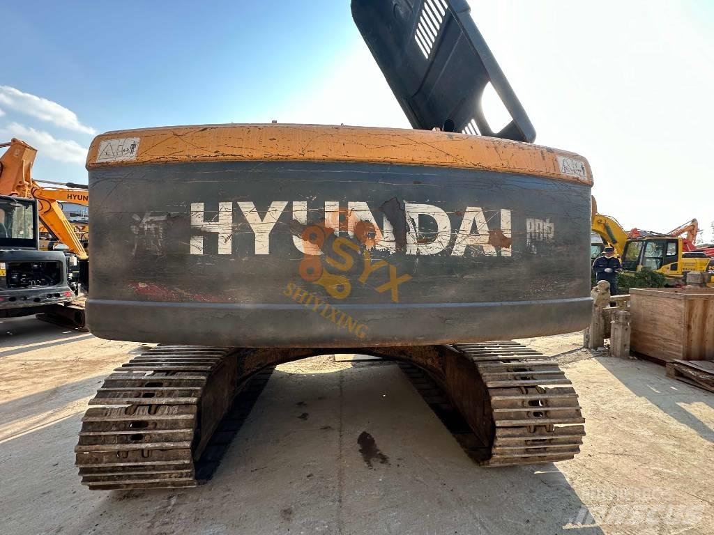 Hyundai 225 حفارات زحافة