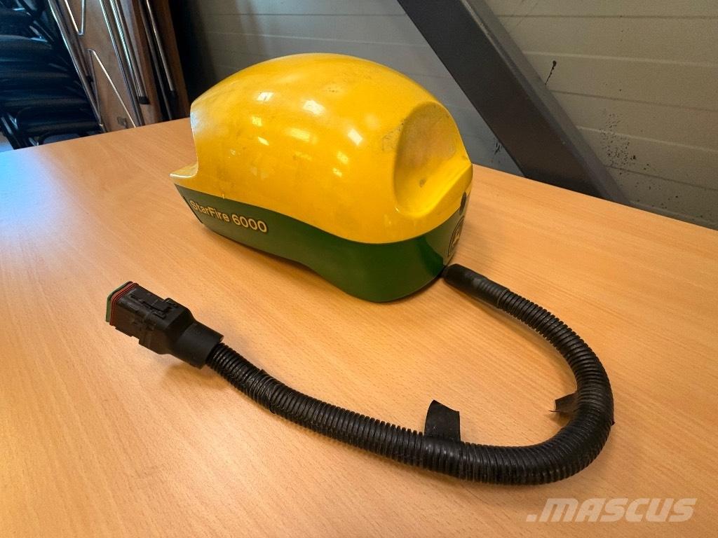 John Deere 7290 R الجرارات