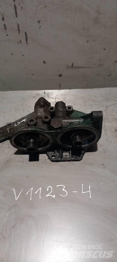 Volvo FH 12.    21032638 محركات