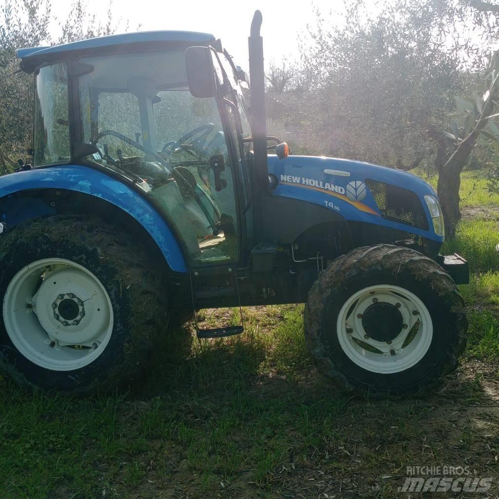 New Holland T 4.55 الجرارات