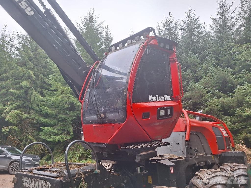Komatsu 901 XC حصادات