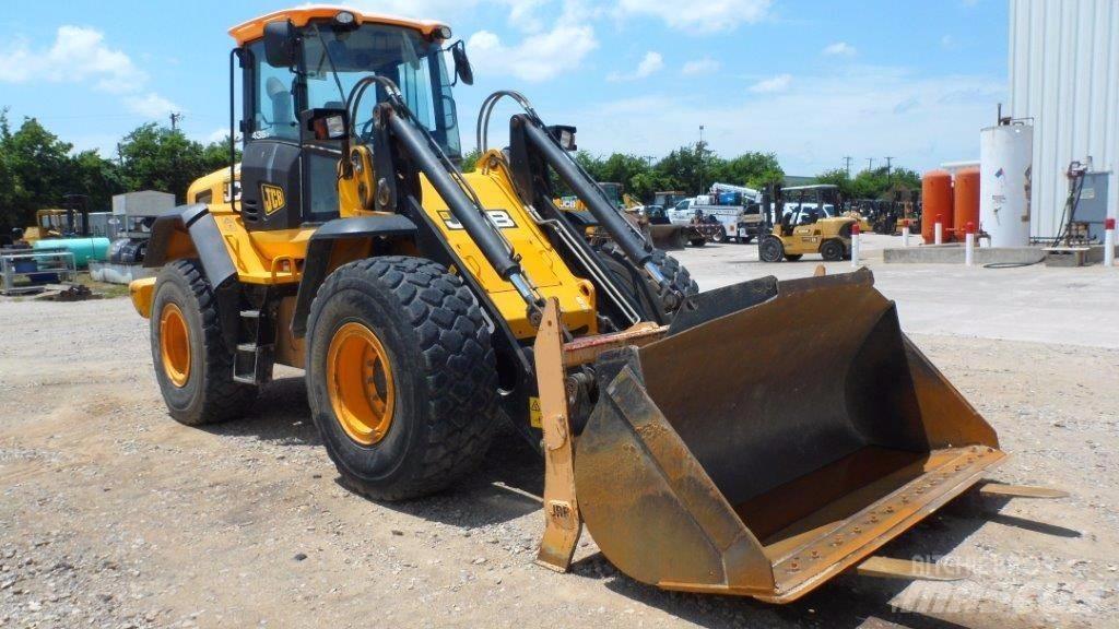 JCB 436 E HT لوادر بعجل