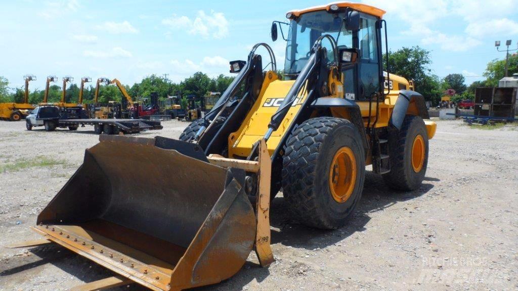JCB 436 E HT لوادر بعجل