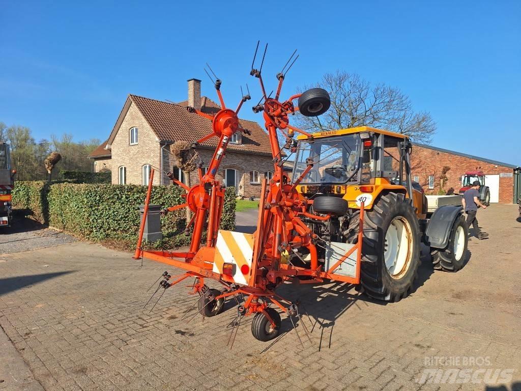 Kuhn GF 6301 M H مكابس وميبسات التبن