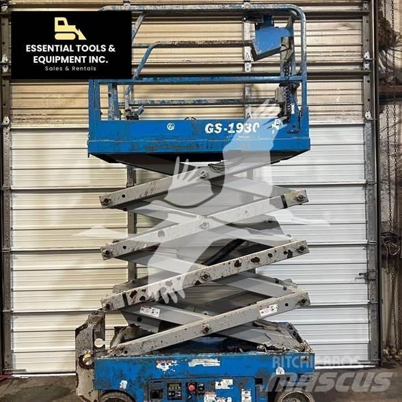 Genie GS1930 رافعات مقصية الشكل