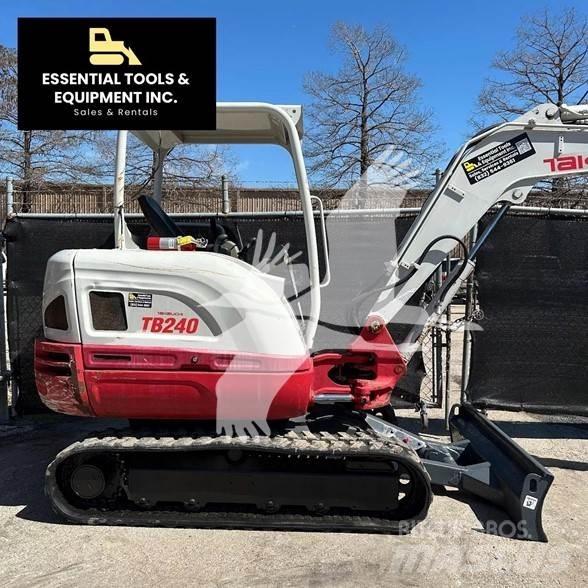 Takeuchi TB240 حفارات صغيرة أقل من 7 طن (حفارات صغيرة)