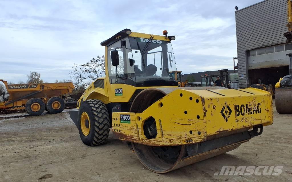 Bomag BW219D5 ِدَكات