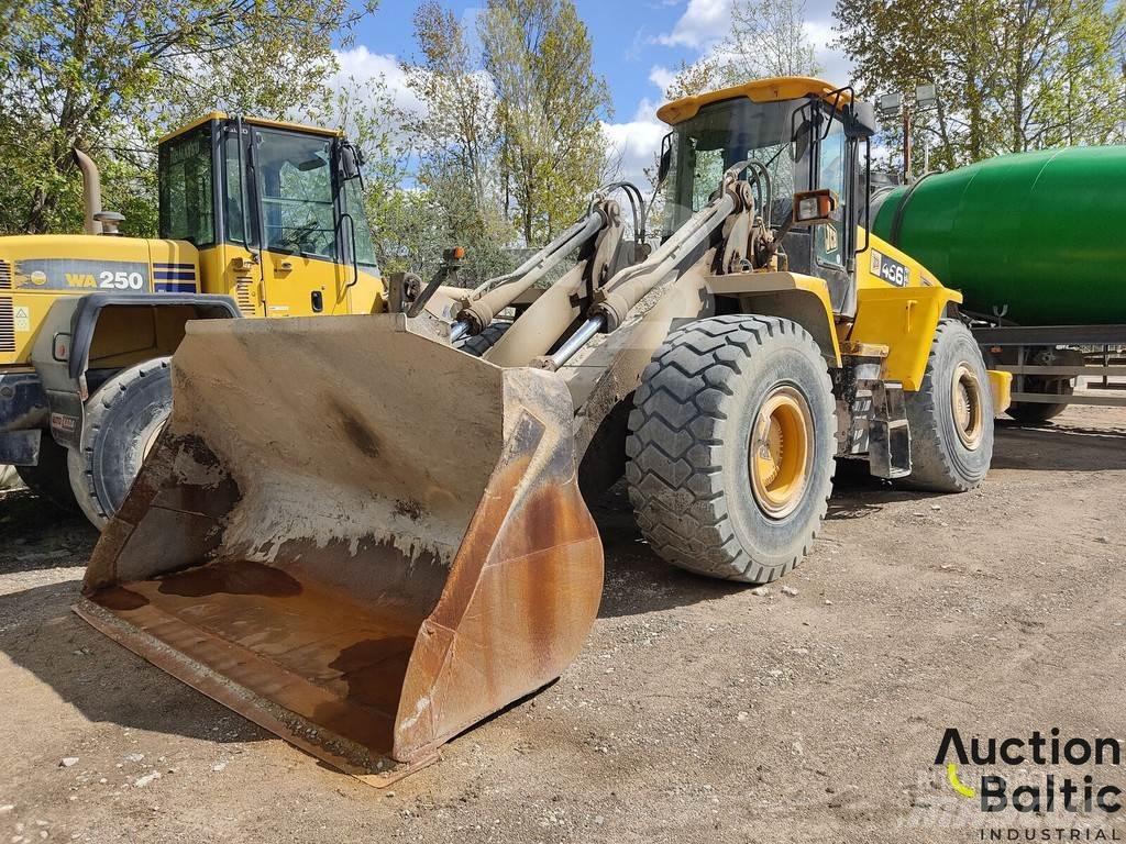 JCB 456 لوادر بعجل