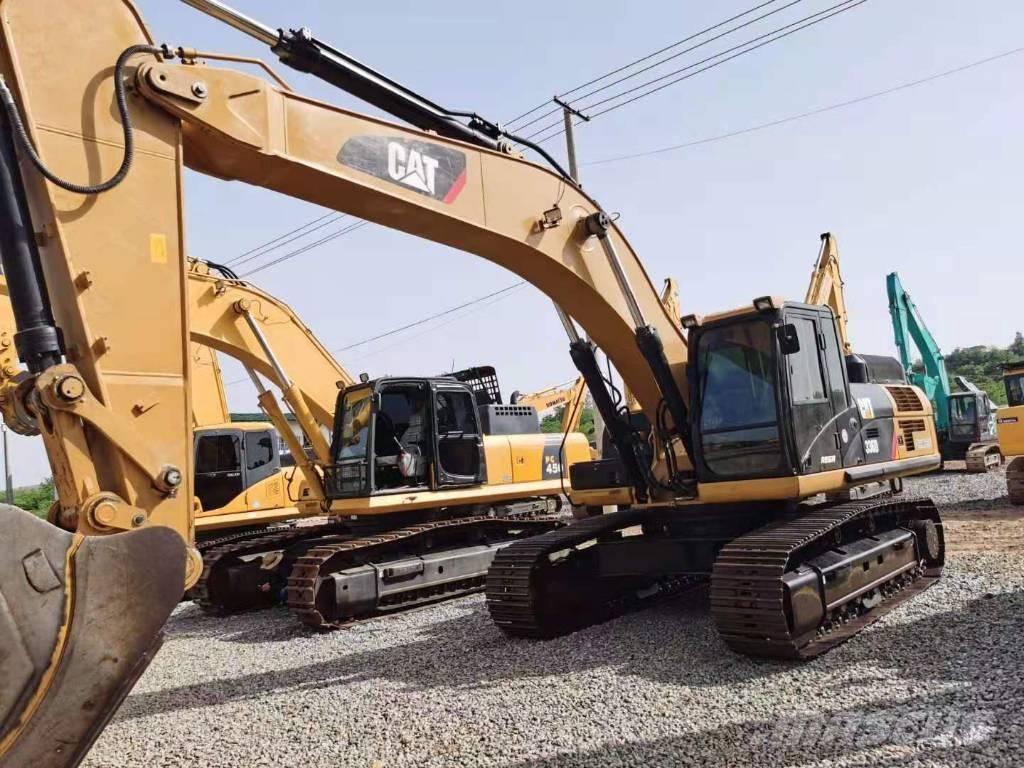 CAT 336D حفارات زحافة