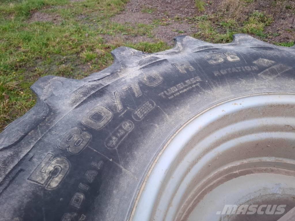 Massey Ferguson 6485 الجرارات