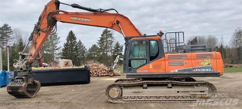 Doosan DX300 LC-5 حفارات زحافة
