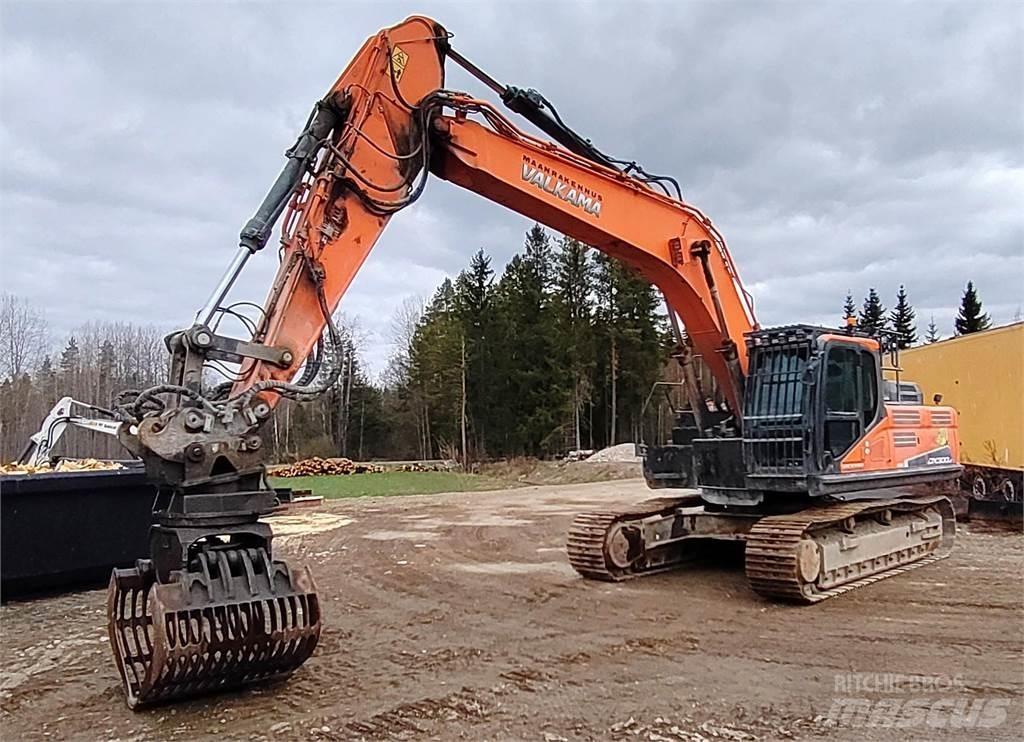 Doosan DX300 LC-5 حفارات زحافة