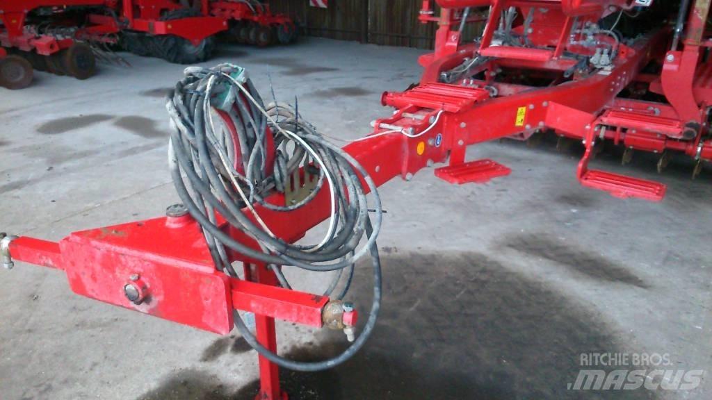Horsch Pronto 8 DC مثاقيب