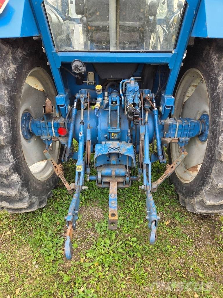 Ford 4610 الجرارات