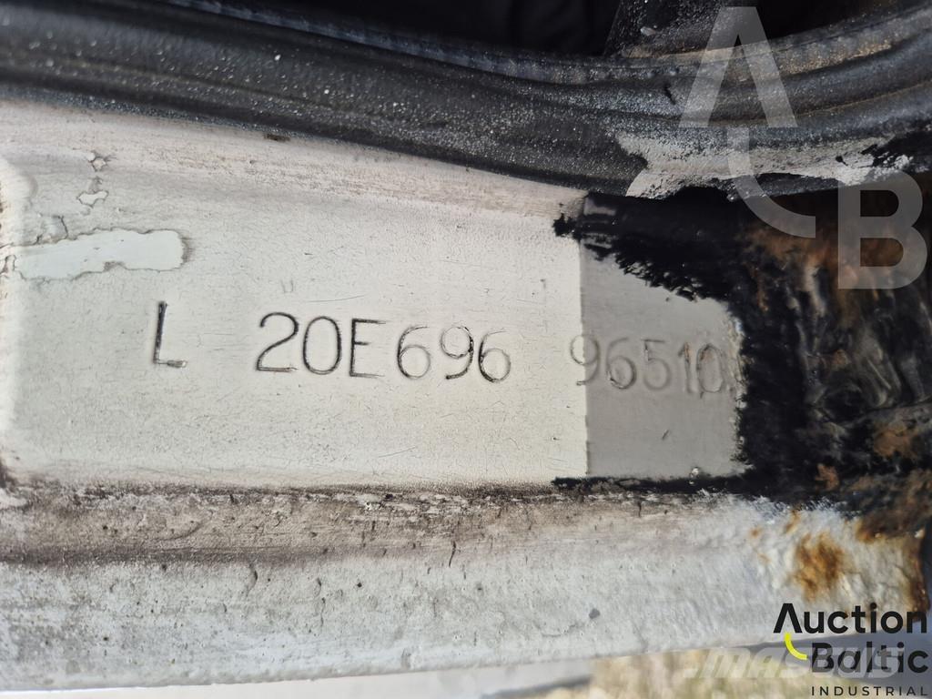 MAN 8.153 شاحنات مسطحة/مفصلية الجوانب