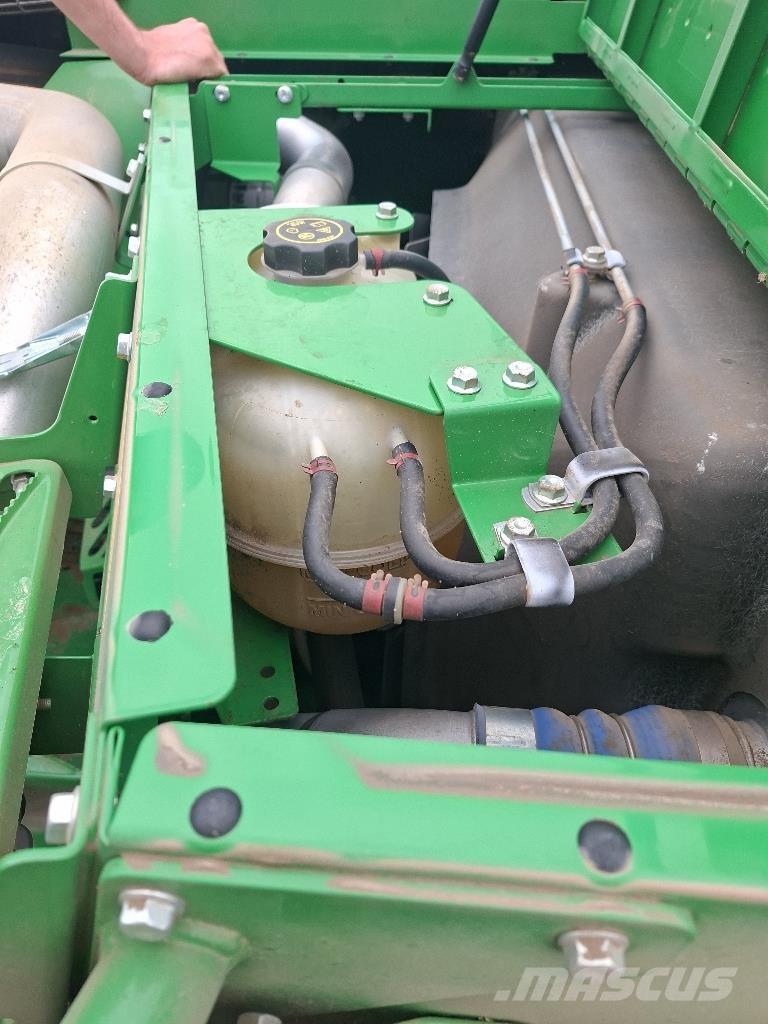 John Deere T550i حصادات