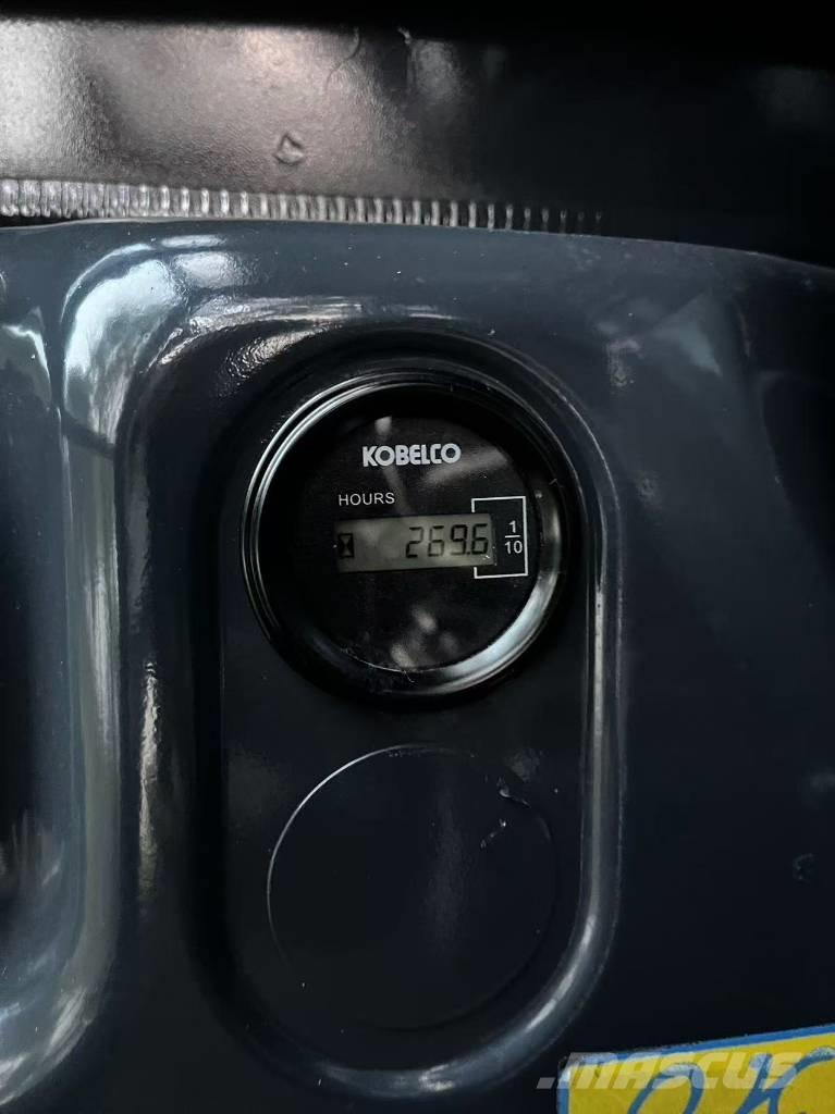 Kobelco SK 55 SR حفارات صغيرة أقل من 7 طن (حفارات صغيرة)