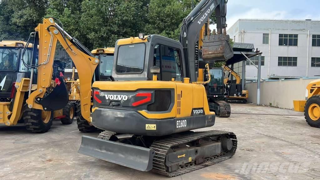 Volvo EC60D حفارات صغيرة أقل من 7 طن (حفارات صغيرة)